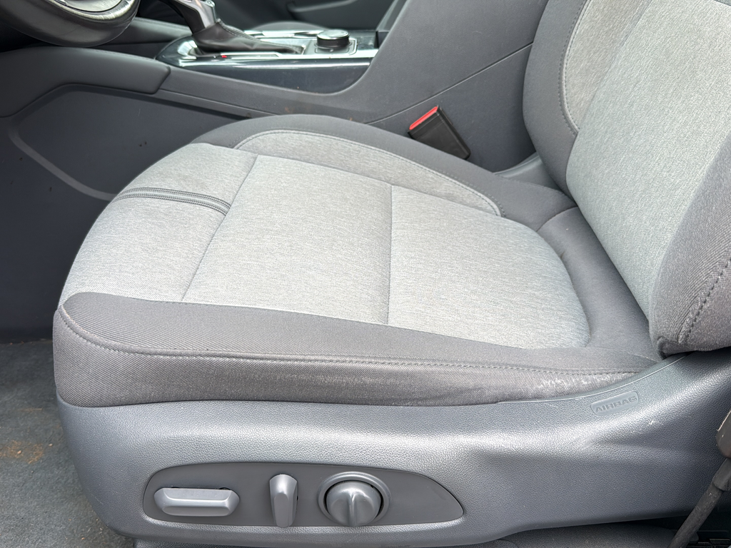 Used 2020 Blue Chevrolet LT image 17