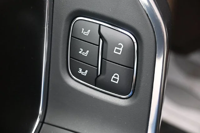 New 2027 Marsh Gray Metallic Ford F-250® King Ranch® image 8
