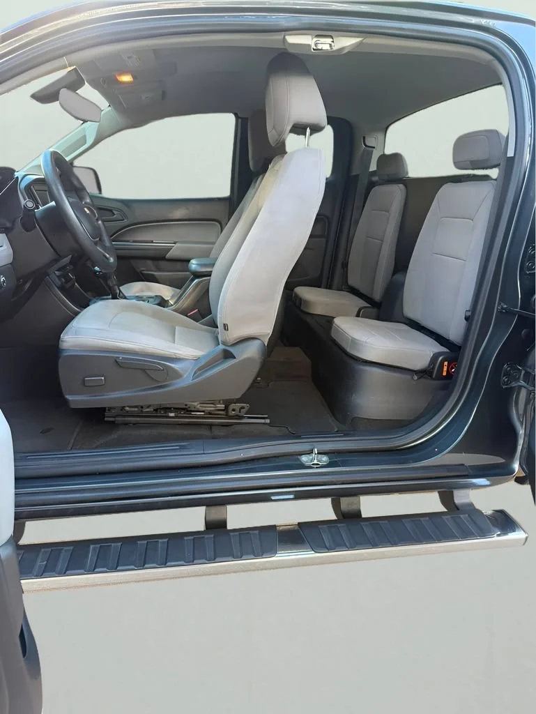 Used 2017 CYBER GRAY METALLIC Chevrolet 2WD WT image 5