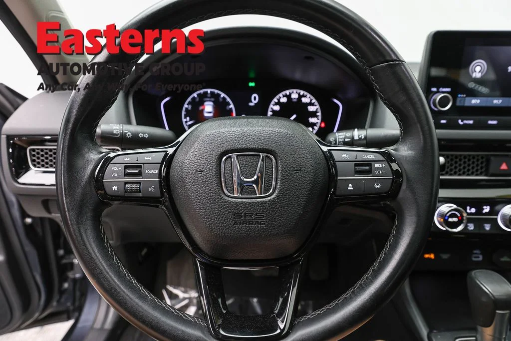 Used 2024 Gray Honda EX image 10