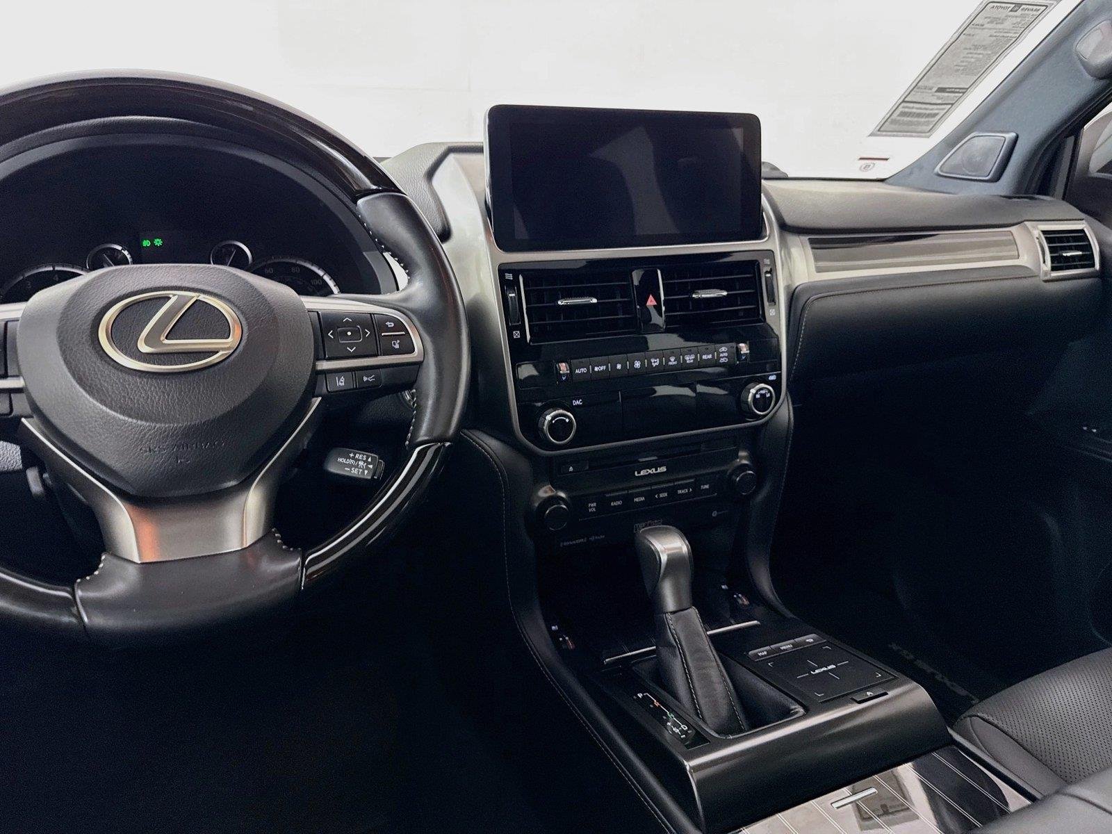 Used 2023 Eminent White Pearl Lexus GX 460 Premium image 33