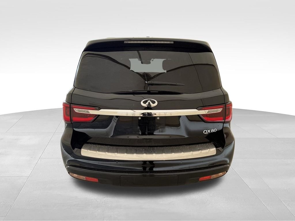 Used 2018 Black Obsidian INFINITI  image 7