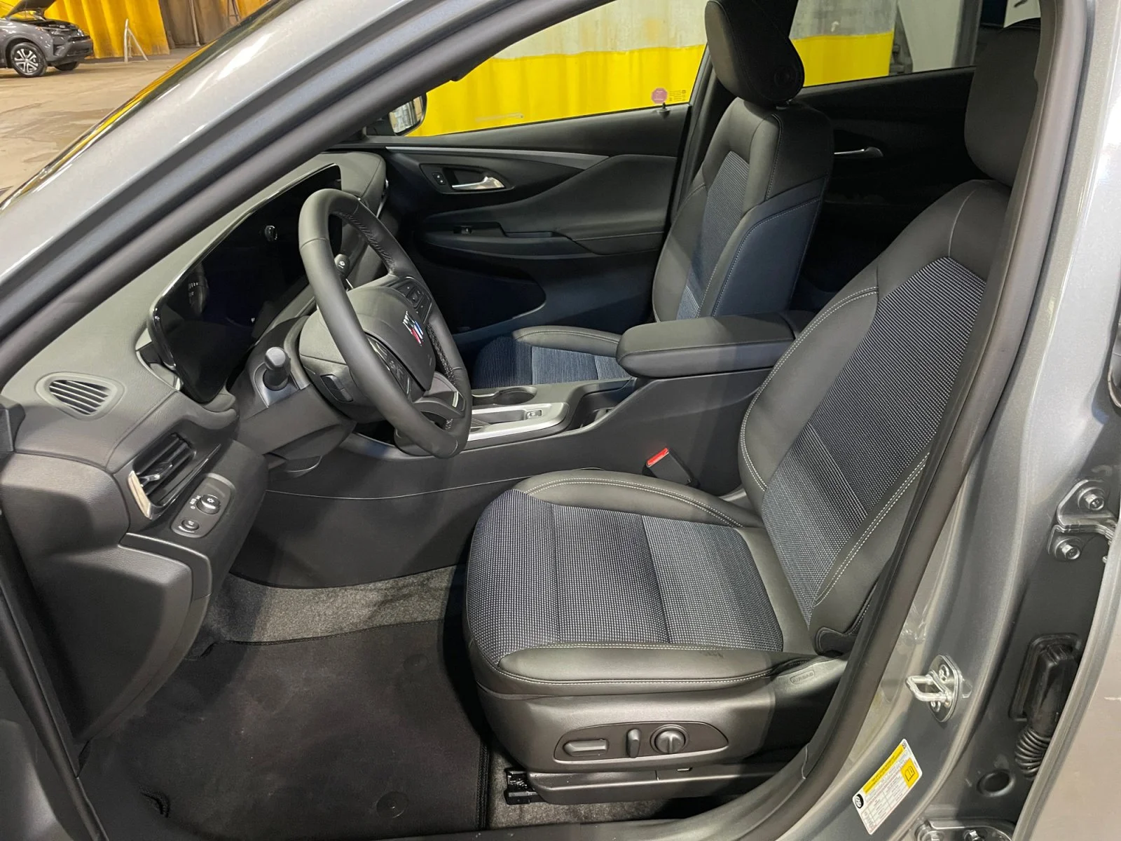 New 2026 Moonstone Grey Metallic Buick Preferred image 19