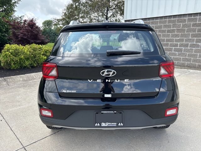 2025 Hyundai Venue SEL - Photo 40