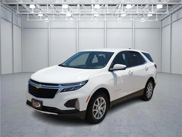 Used 2024 White Chevrolet LT w/1LT Front-Wheel Drive image 1