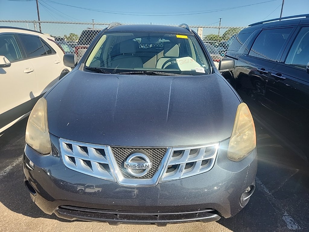 Used 2015 Graphite Blue Nissan S image 2
