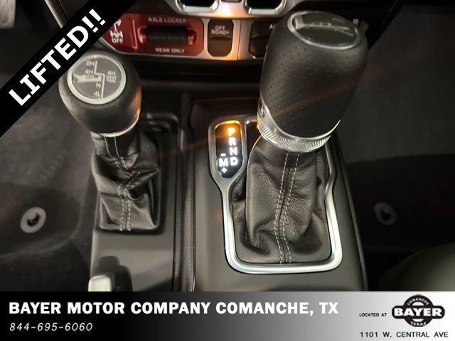 Used 2025 Gray Jeep Mojave X image 15