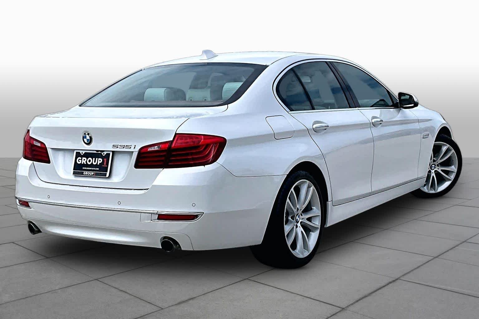 Used 2016 Mineral White Metallic BMW 535i image 12