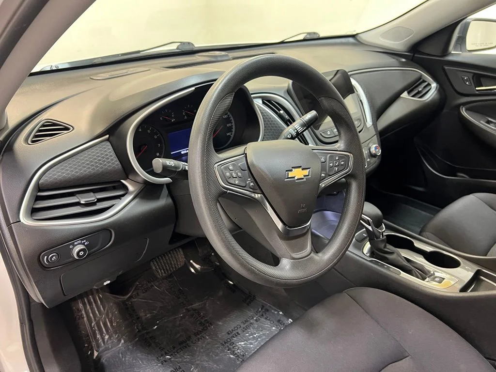 2025 Chevrolet Malibu 1FL - Photo 17
