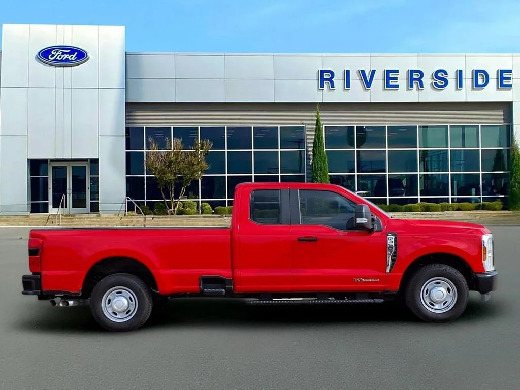 2026 Ford F-350 Super Duty XL - Photo 8