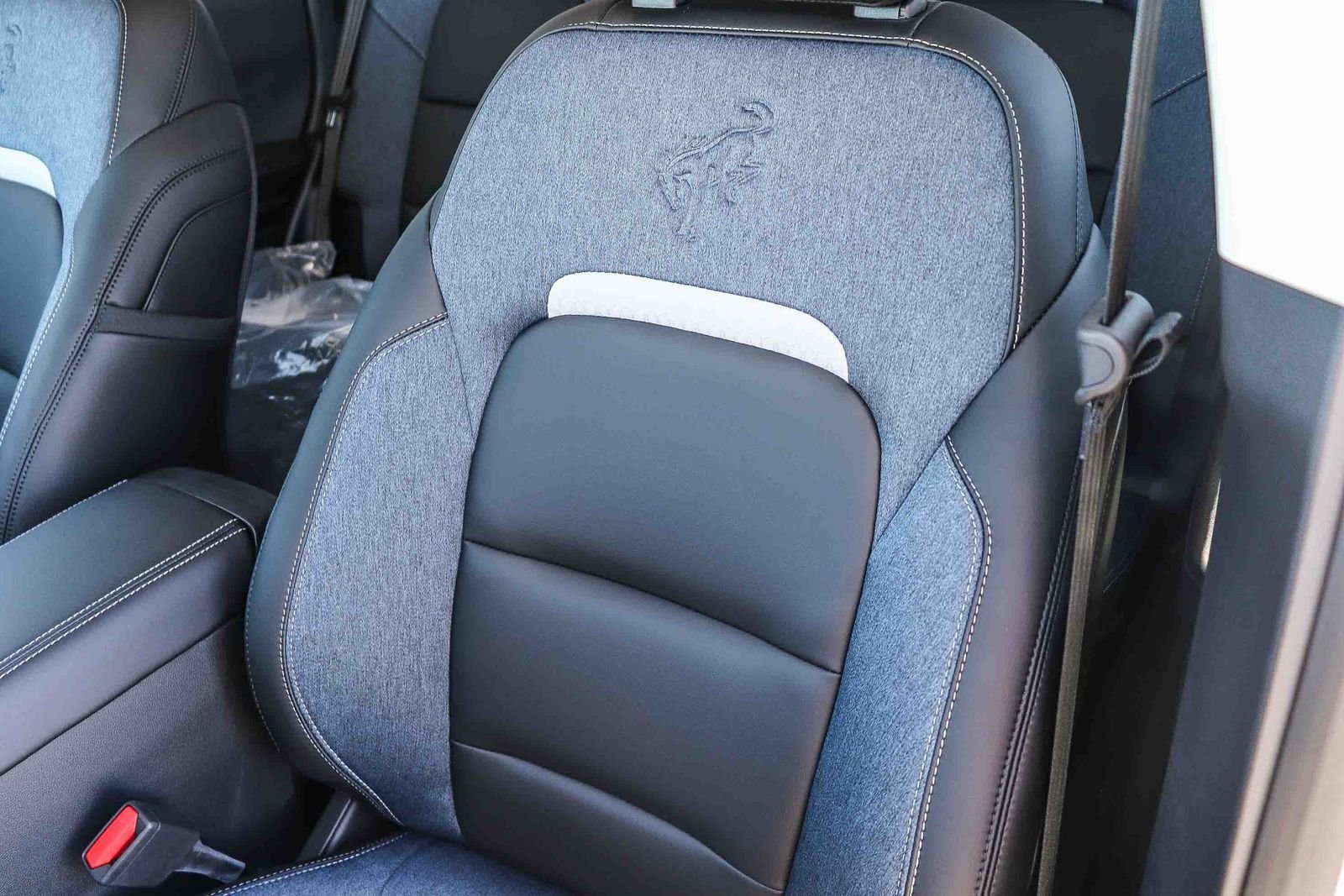 New 2026 Space White Metallic Ford Outer Banks® image 26