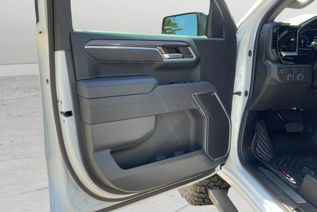 New 2026 Chevrolet Silverado 1500 RST 4D Crew Cab