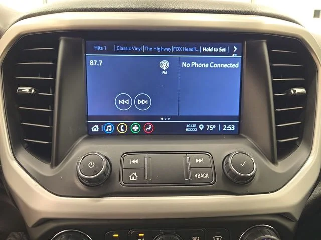 Used 2023 Summit White GMC SLE image 23
