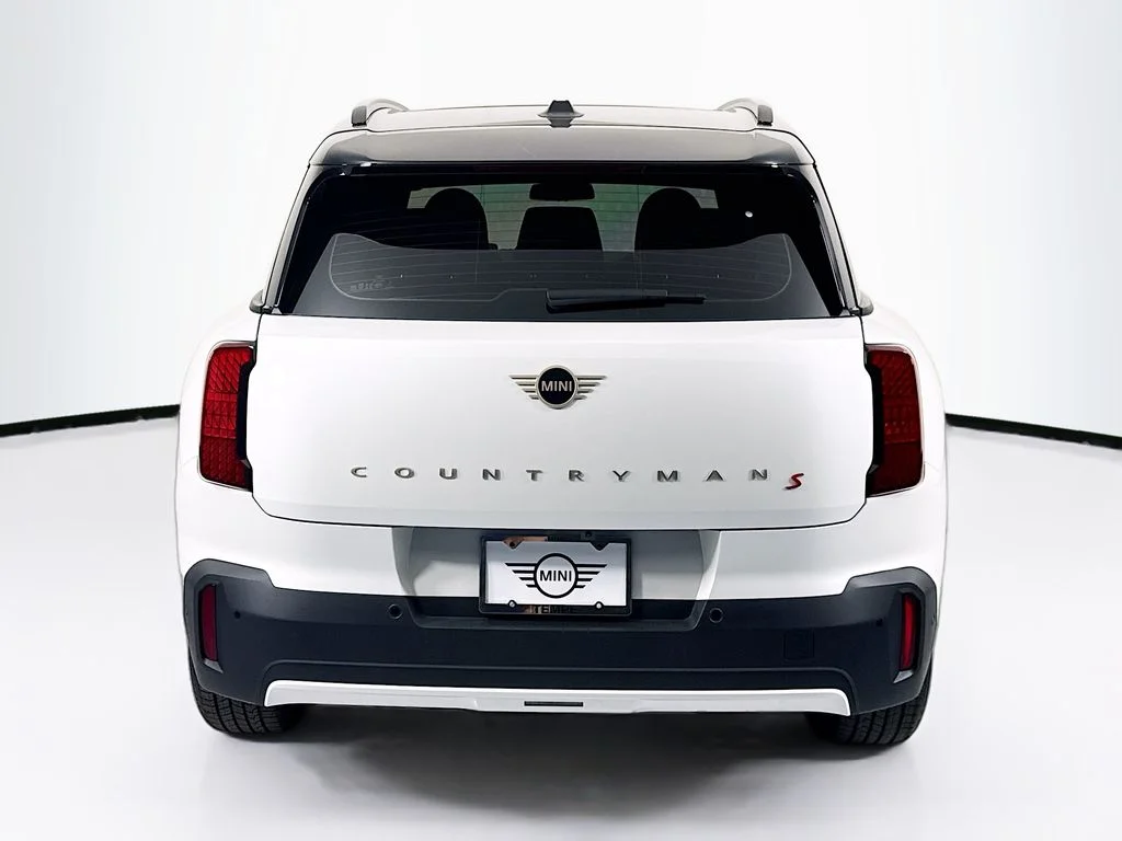 New 2027 Nanuq White Metallic MINI Signature Plus image 6