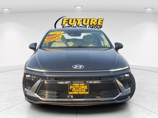 Used 2025 Gray Hyundai SEL image 2