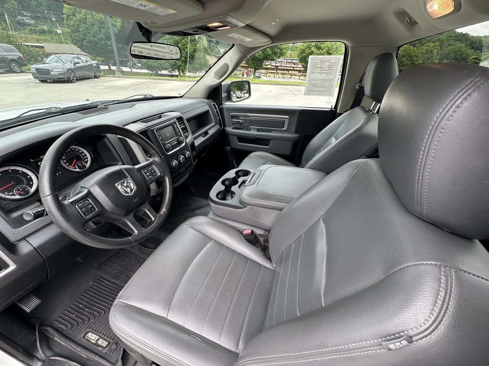 Used 2017 Bright White Clearcoat Ram Tradesman image 10