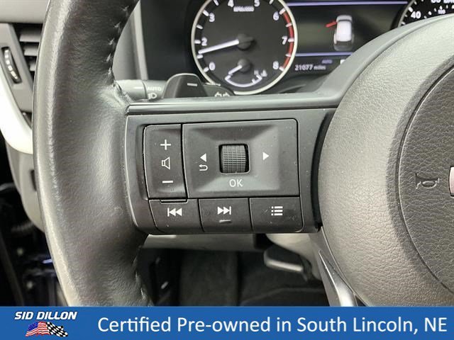 Used 2024 Deep Ocean Blue Pearl Nissan SV image 9