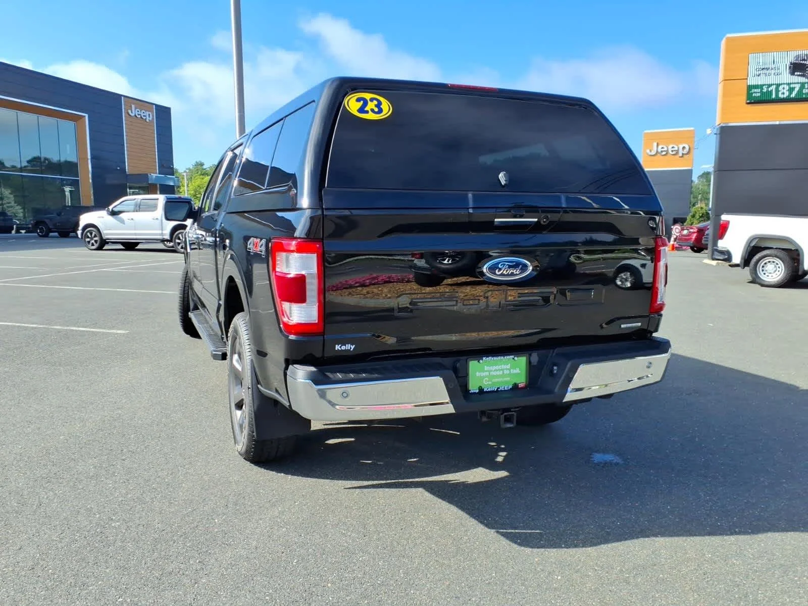 Used 2023 Agate Black Ford LARIAT image 10