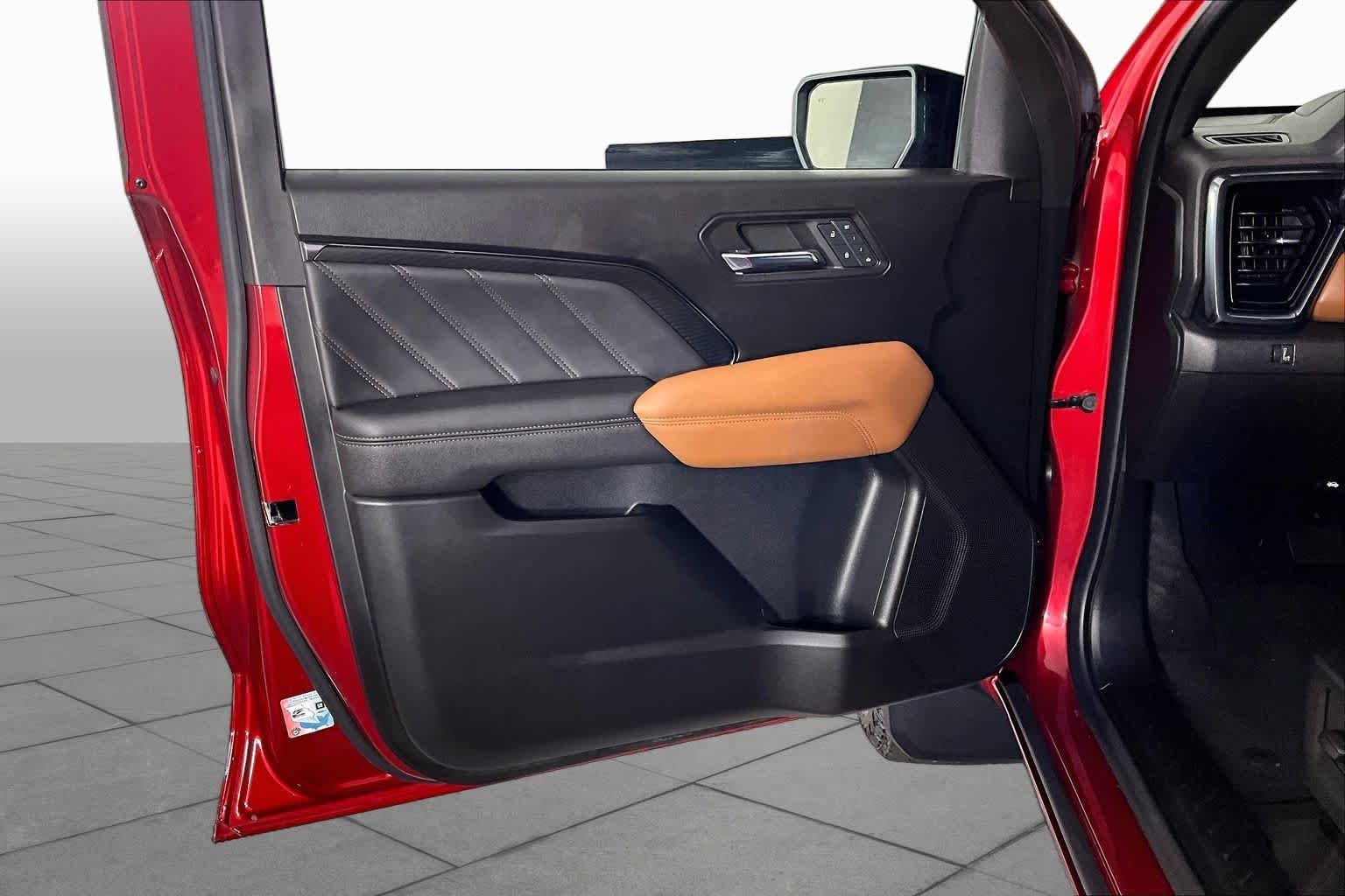 2023 GMC Canyon AT4 - Photo 21