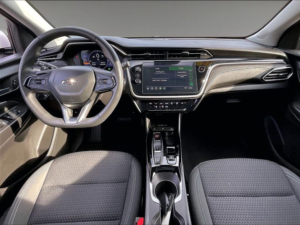 Used 2022 White Chevrolet LT image 21