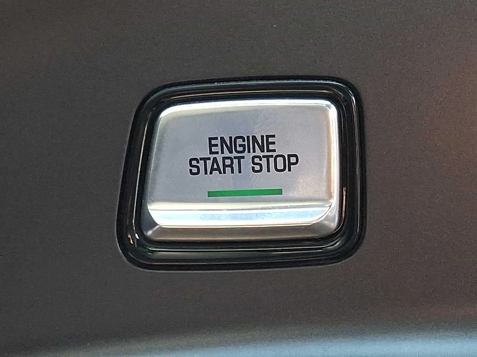 Used 2019 White Chevrolet Grand Sport 2LT image 20