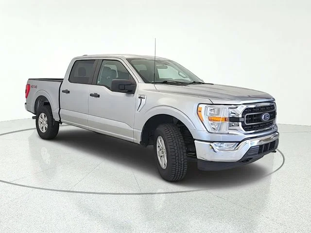 Certified Used 2022 Iconic Silver Metallic Ford XLT image 8