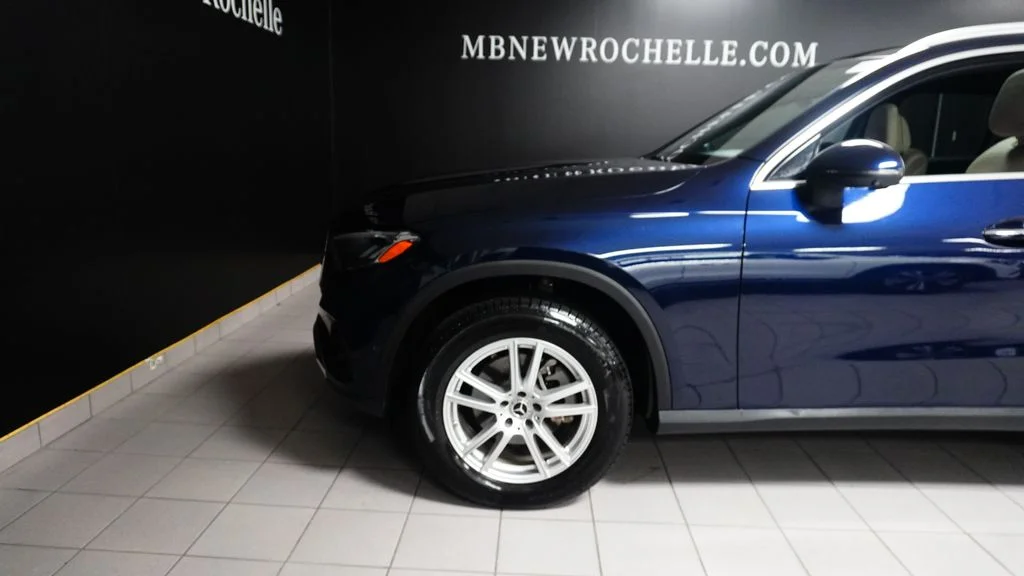 Certified Used 2023 Blue Mercedes-Benz GLC 300 image 41