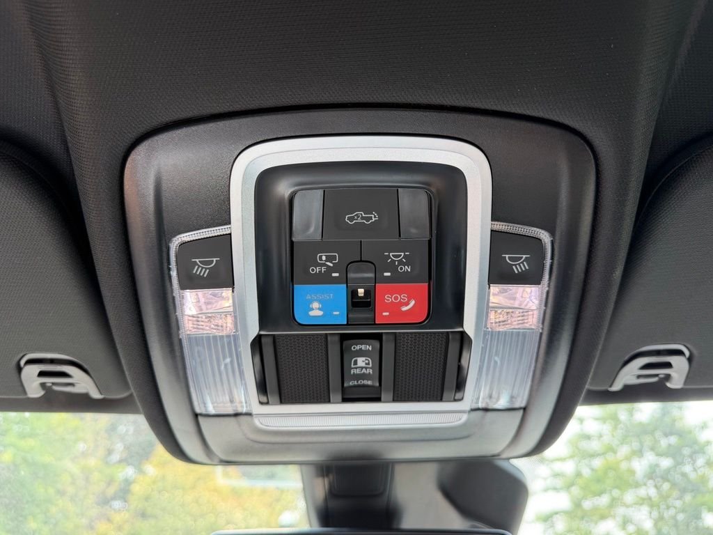 2026 RAM 1500 Laramie - Photo 30