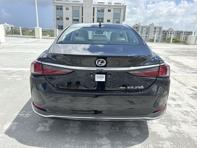 Certified Used 2024 OBSIDIAN Lexus 250 image 24