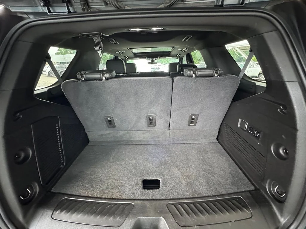 Used 2021 Gray Chevrolet LT image 10