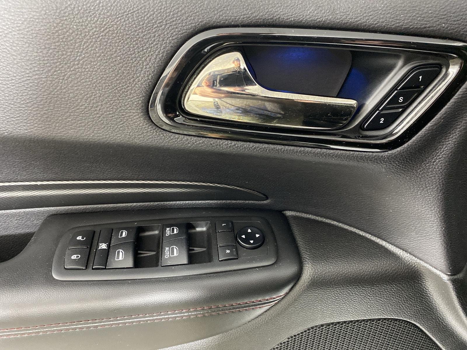 Used 2021 White Knuckle Clearcoat Dodge R/T image 15