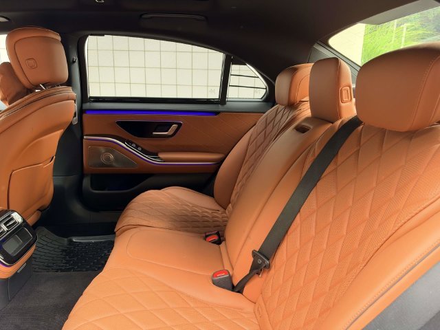 Certified Used 2023 Black Mercedes-Benz S 580 image 6