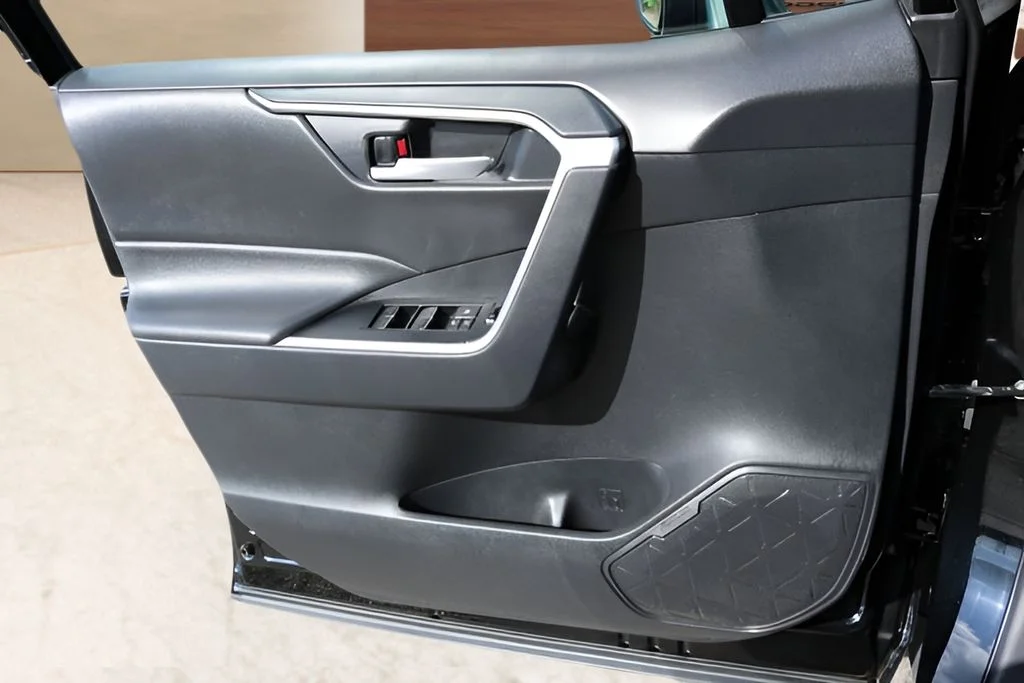 Used 2025 Black Toyota XLE image 11