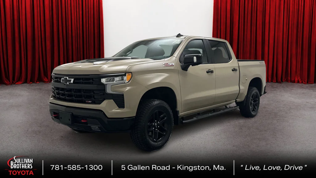 Used 2022 Beige Chevrolet LT Trail Boss image 1