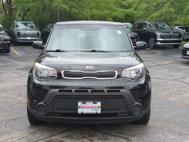 Used 2016 Black Kia Base image 2