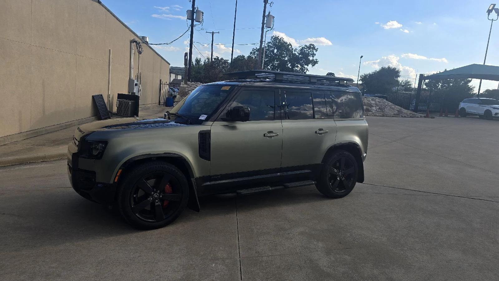 Certified Used 2024 Pangea Green Land Rover X P400 image 1