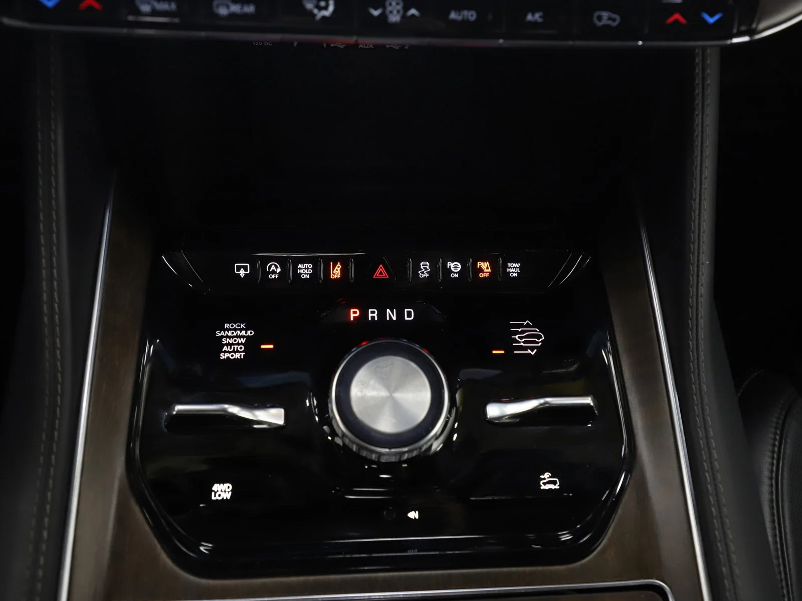 Used 2024 Silver Zynith Jeep  image 28