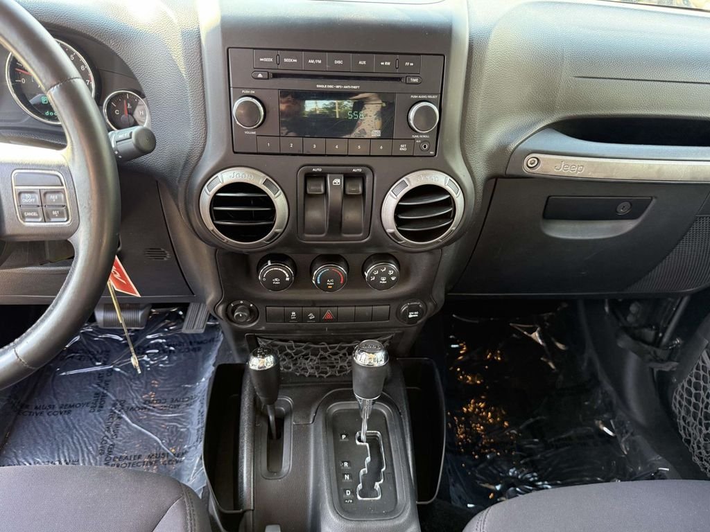 Used 2014 Black Jeep Sport image 18