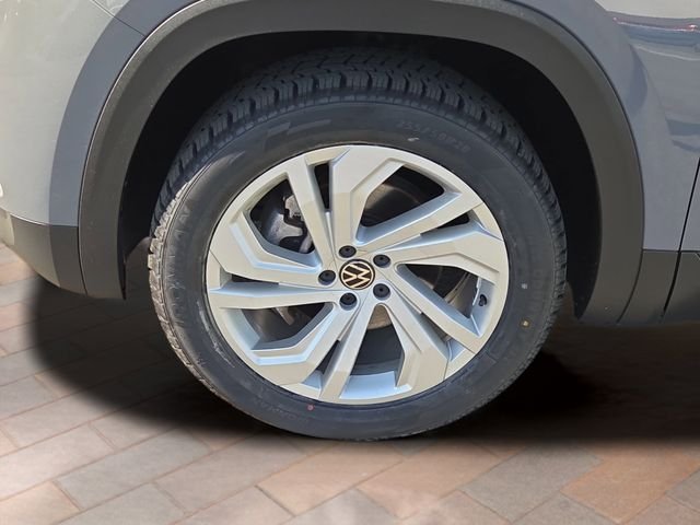 Certified Used 2021 Gray Volkswagen 2.0T SEL image 4