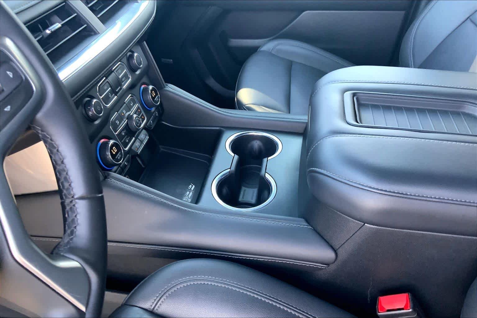 Used 2024 Summit White Chevrolet LT image 33