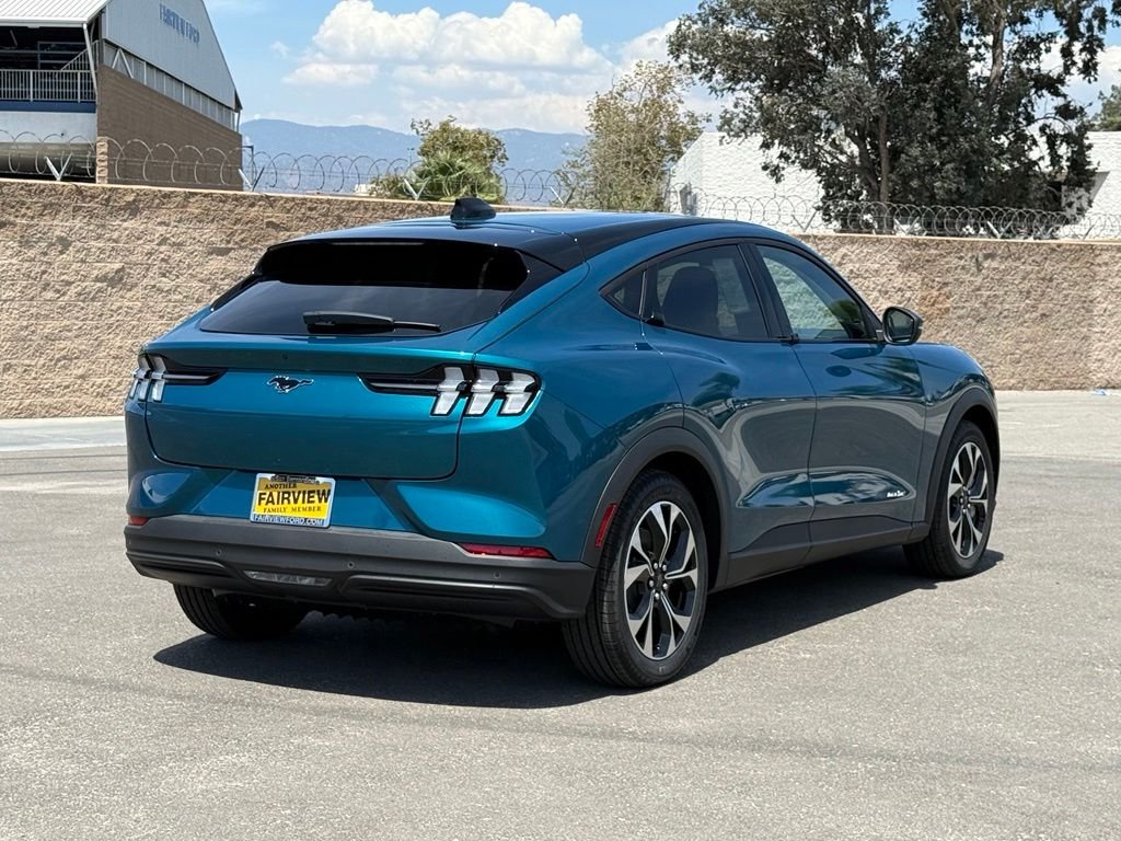 New 2026 Adriatic Blue Metallic Ford Select image 3
