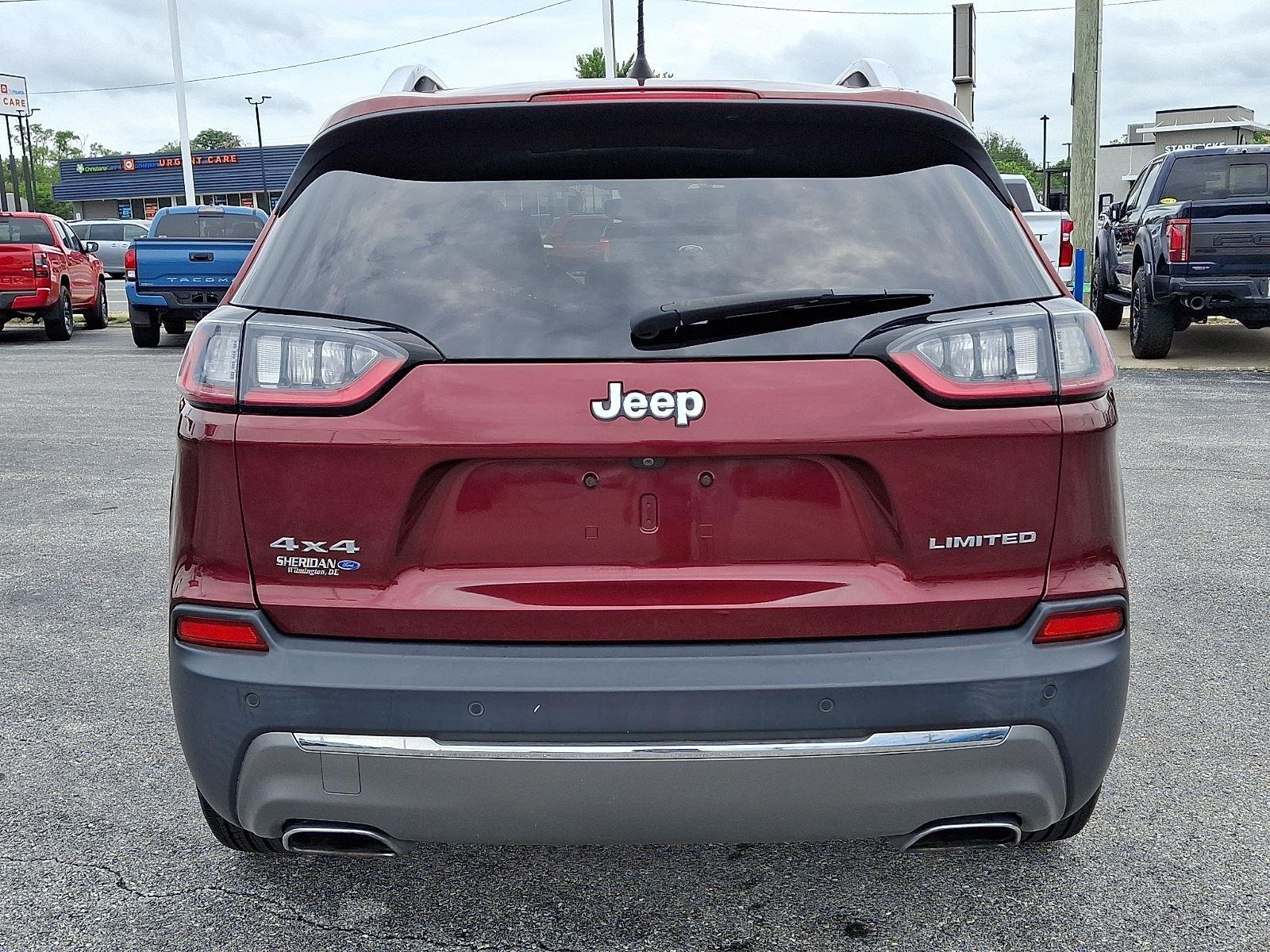 Used 2019 Velvet Red Pearlcoat Jeep Limited image 5