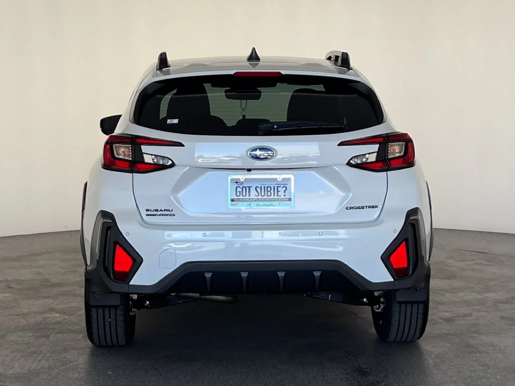 New 2026 CRYSTAL WHITE PEARL Subaru Limited image 5