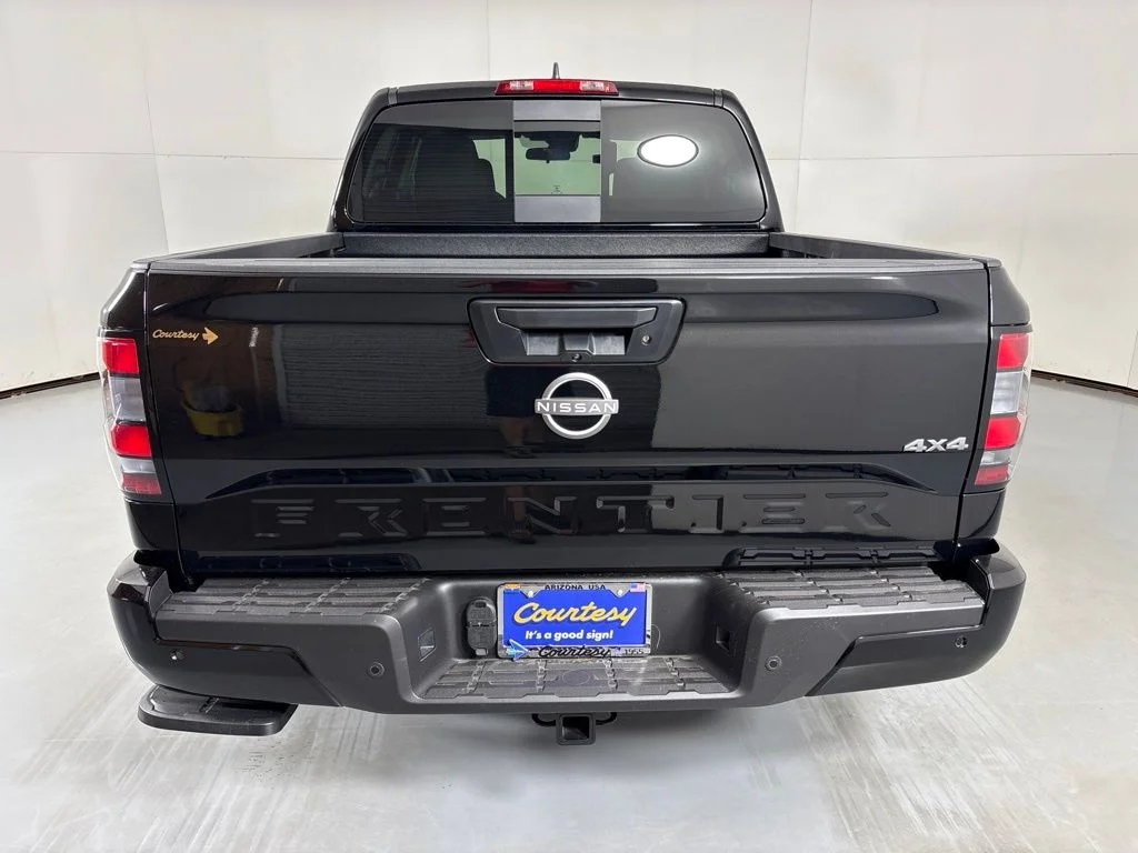 New 2026 Super Black Nissan Crew Cab SV image 7