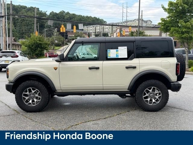 Used 2025 Beige Ford Badlands image 8