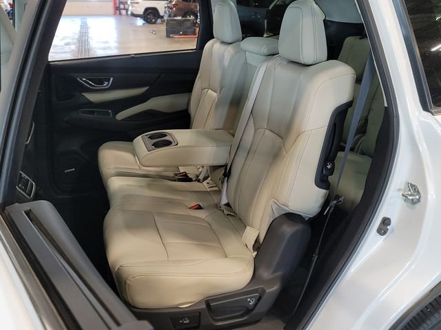 Used 2022 Crystal White Pearl Subaru Limited image 24