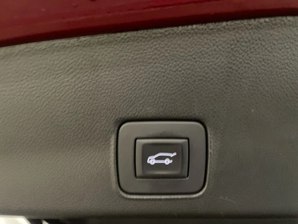 Certified Used 2025 Crimson Metallic Chevrolet RS image 9