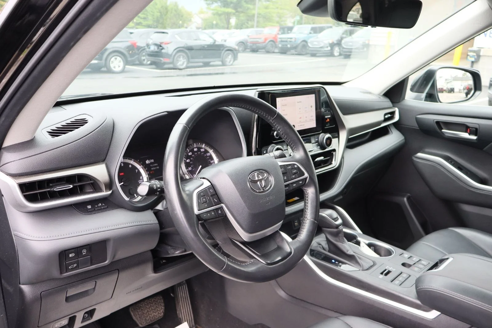 Used 2023 Midnight Black Metallic Toyota XLE image 14