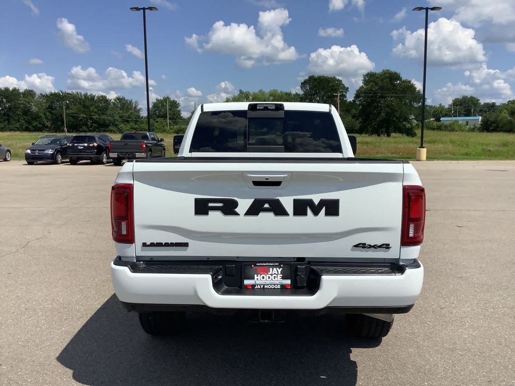2025 RAM 2500 Laramie - Photo 6