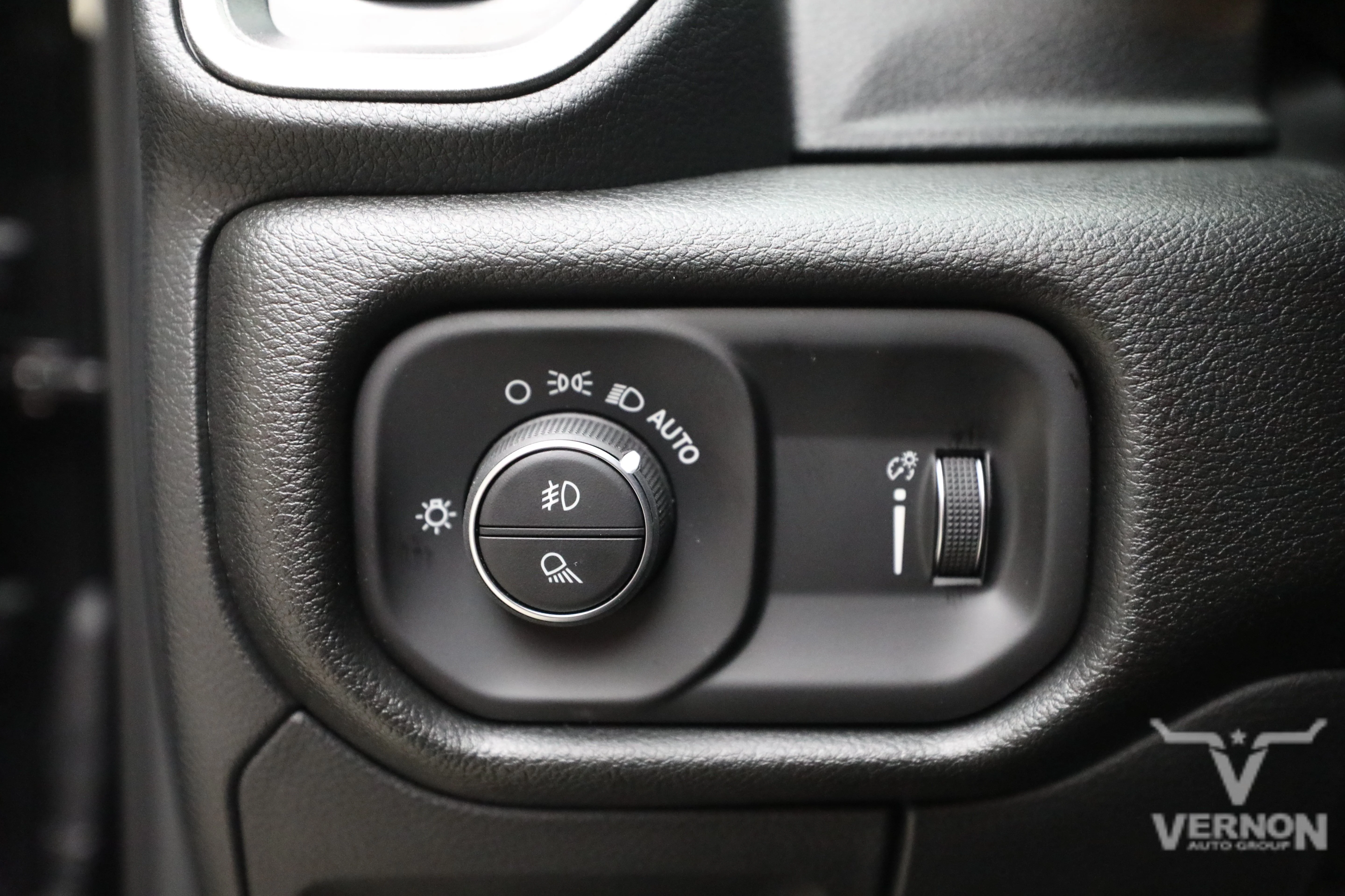 New 2026 Ram 1500 Express Crew Cab 2WD